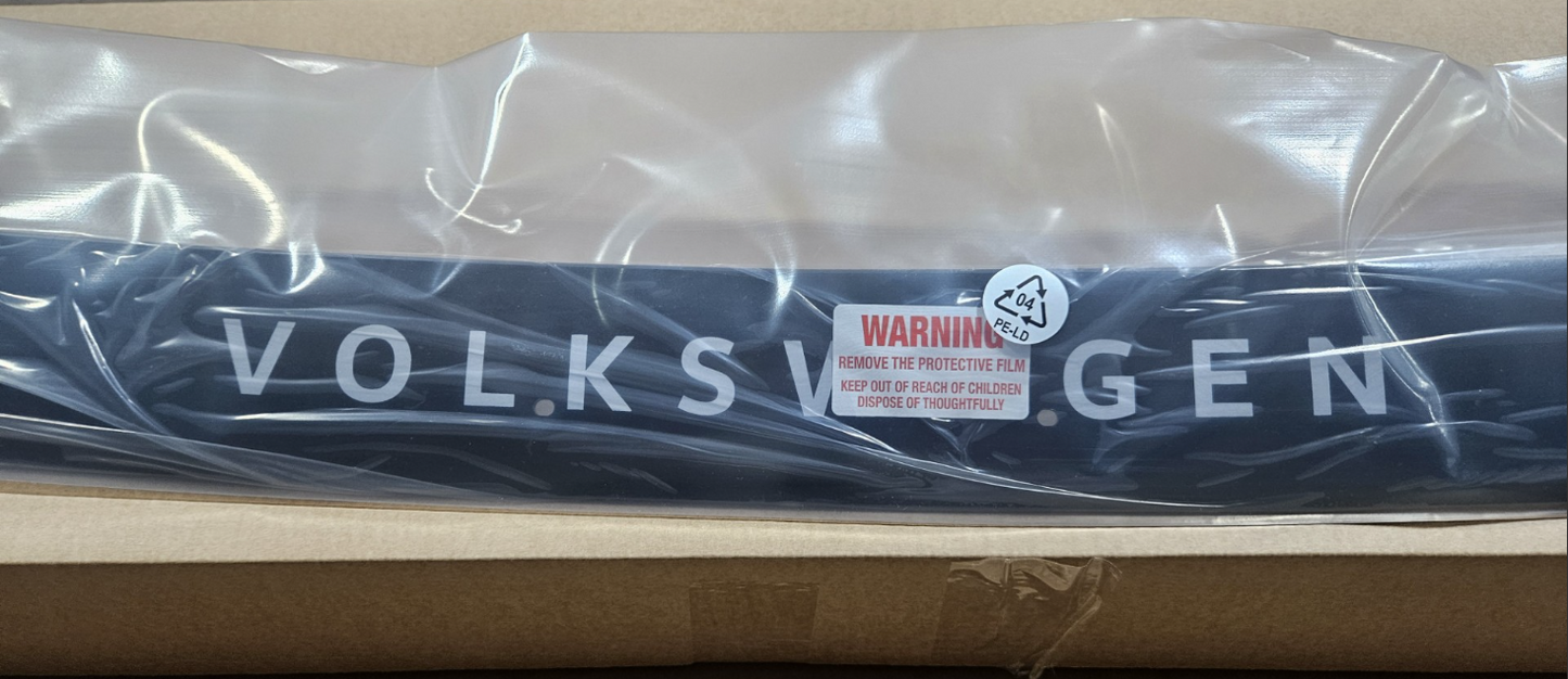 Bonnet Protector Gloss Black Volkswagen 2023-Current NEW Amarok P# 2HJ072195